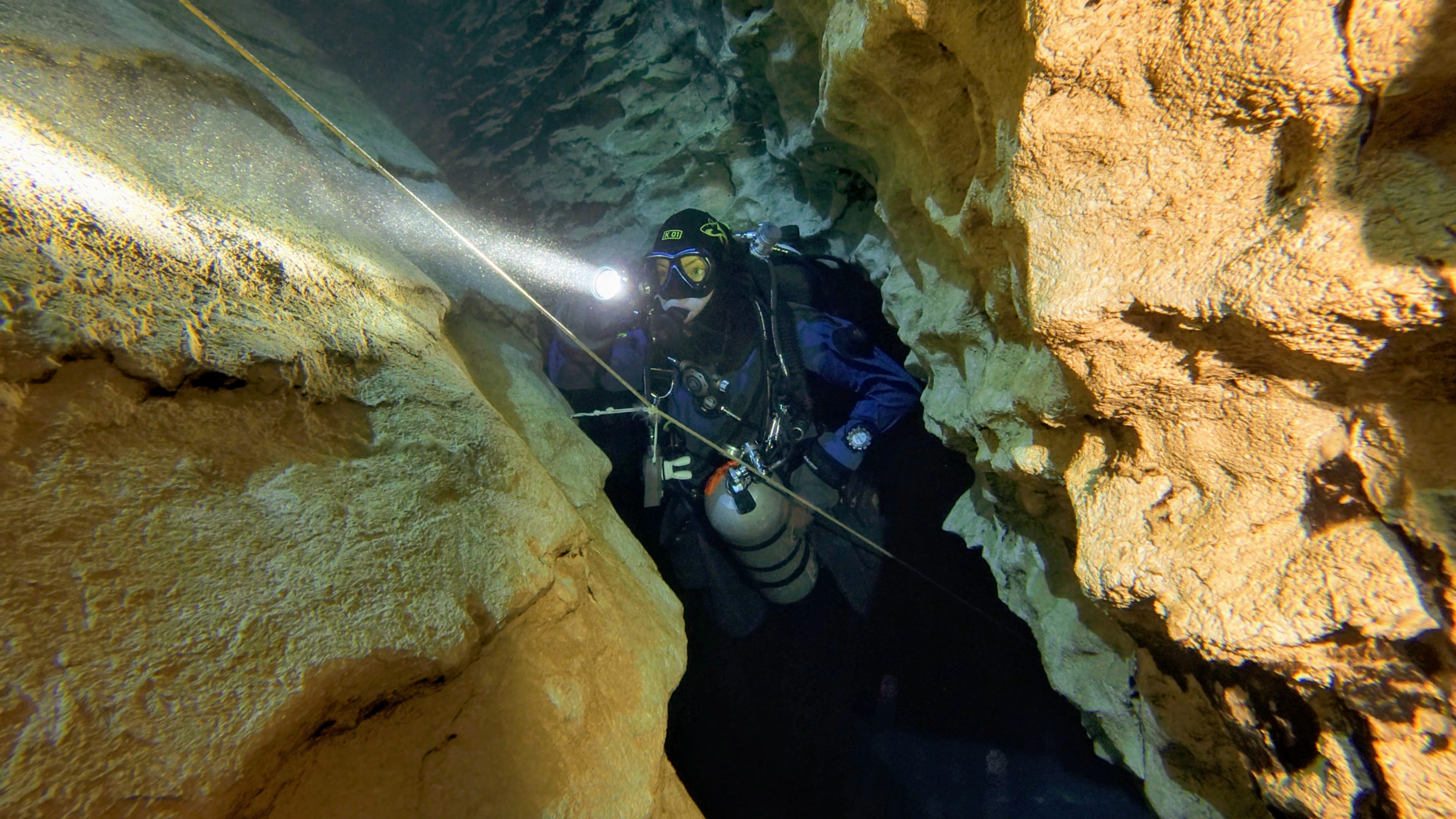 Diver in restriction in Molnar Janos